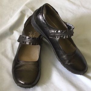 Nina Kids Black Dress Shoes | Size 5M